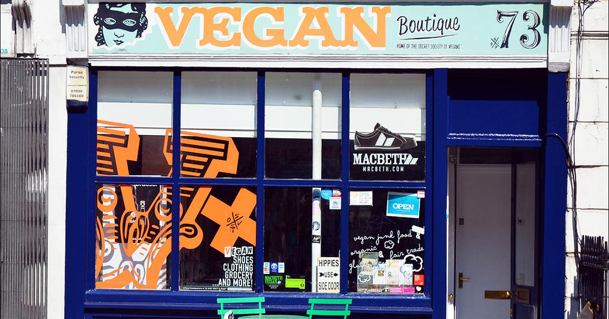 cover-eco-fashion-ekoloska-moda-green-fashion-eco-friendly-sustainable-veganska-moda