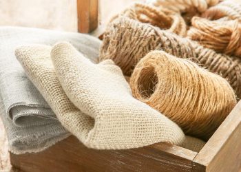 cover-eco-fashion-ekoloska-moda-green-fashion-eco-friendly-sustainable-konoplja-u-modnoj-industriji