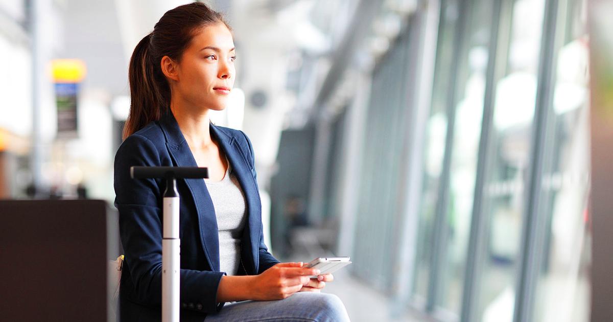 cover-ecofashion-modna-kapsula-za-putovanje